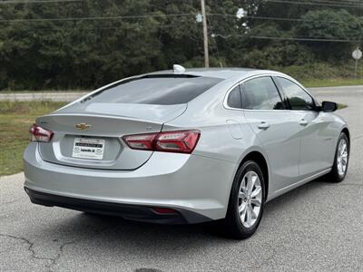 2020 Chevrolet Malibu LT   - Photo 4 - Loganville, GA 30052