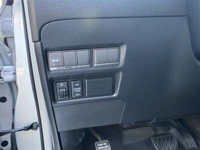 2013 INFINITI QX56   - Photo 9 - Loganville, GA 30052