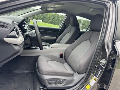 2020 Toyota Camry LE   - Photo 10 - Loganville, GA 30052