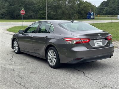 2020 Toyota Camry LE   - Photo 4 - Loganville, GA 30052