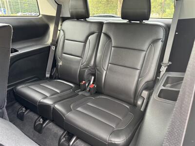 2019 GMC Acadia SLT-2   - Photo 19 - Loganville, GA 30052