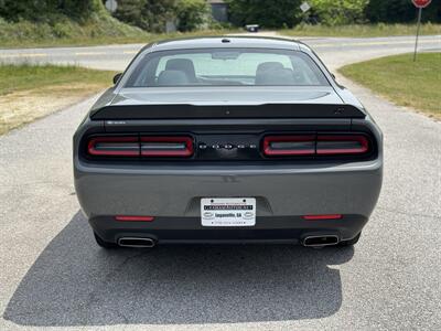 2019 Dodge Challenger SXT - Photo 5 - Loganville, GA 30052