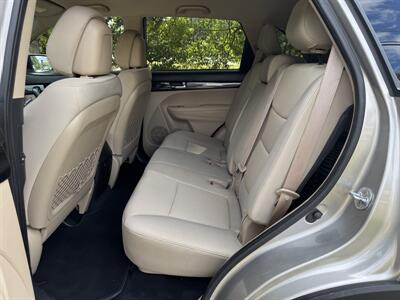 2013 Kia Sorento LX   - Photo 16 - Loganville, GA 30052