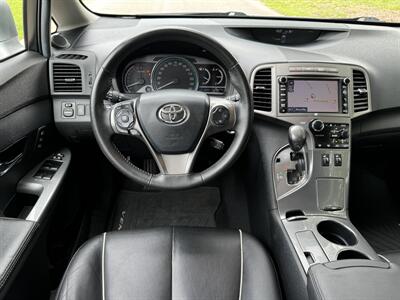 2013 Toyota Venza Limited   - Photo 11 - Loganville, GA 30052