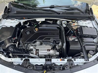 2019 Chevrolet Malibu LT   - Photo 19 - Loganville, GA 30052