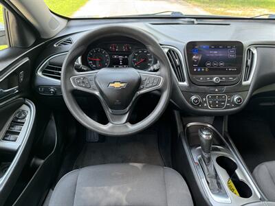 2019 Chevrolet Malibu LT   - Photo 11 - Loganville, GA 30052