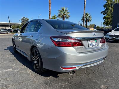 2017 Honda Accord Touring V6 - Photo 6 - Sacramento, CA 95821
