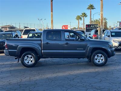 2011 Toyota Tacoma PreRunner V6 - Photo 2 - Sacramento, CA 95821