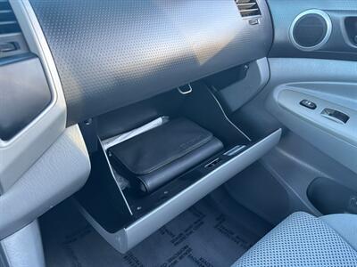 2011 Toyota Tacoma PreRunner V6 - Photo 13 - Sacramento, CA 95821