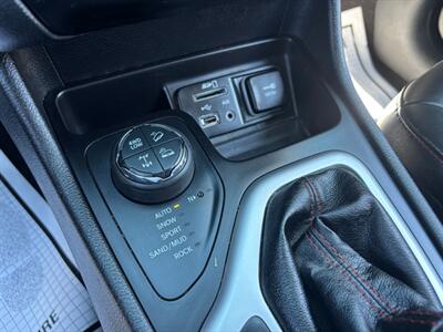 2017 Jeep Cherokee Trailhawk   - Photo 15 - Sacramento, CA 95821