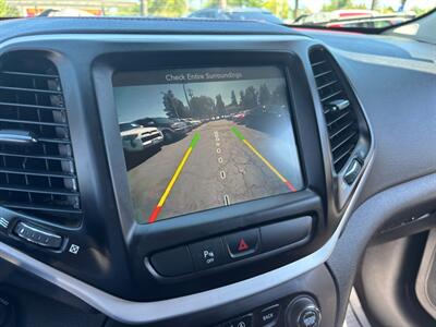 2017 Jeep Cherokee Trailhawk   - Photo 13 - Sacramento, CA 95821