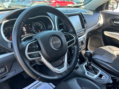 2017 Jeep Cherokee Trailhawk   - Photo 11 - Sacramento, CA 95821