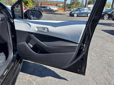 2019 Toyota Corolla Hatchback SE   - Photo 10 - Sacramento, CA 95821