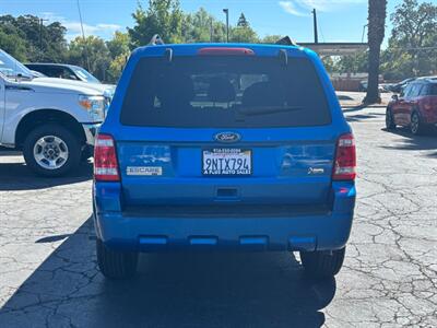 2011 Ford Escape XLT   - Photo 3 - Sacramento, CA 95821