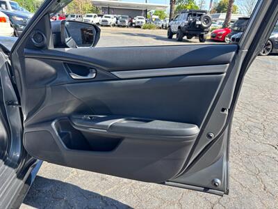 2020 Honda Civic Sport   - Photo 11 - Sacramento, CA 95821