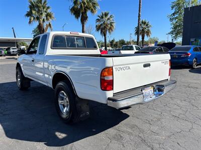 1999 Toyota Tacoma V6   - Photo 5 - Sacramento, CA 95821