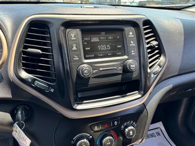 2018 Jeep Cherokee Latitude   - Photo 15 - Sacramento, CA 95821