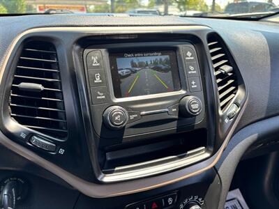 2018 Jeep Cherokee Latitude   - Photo 16 - Sacramento, CA 95821