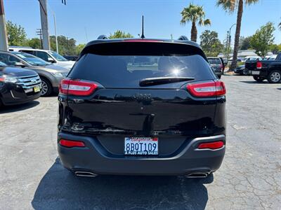 2018 Jeep Cherokee Latitude   - Photo 4 - Sacramento, CA 95821