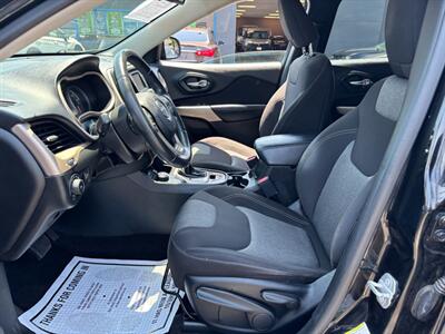 2018 Jeep Cherokee Latitude   - Photo 7 - Sacramento, CA 95821
