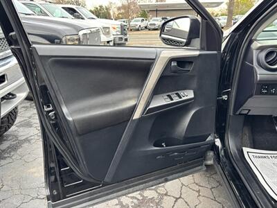 2017 Toyota RAV4 LE   - Photo 13 - Sacramento, CA 95821