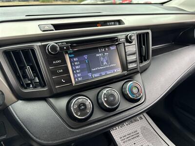 2017 Toyota RAV4 LE   - Photo 15 - Sacramento, CA 95821