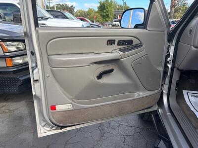 2005 GMC Sierra 1500 SLT   - Photo 12 - Sacramento, CA 95821