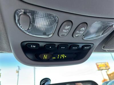 2002 Toyota Sequoia Limited   - Photo 17 - Sacramento, CA 95821