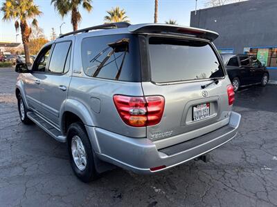 2002 Toyota Sequoia Limited   - Photo 4 - Sacramento, CA 95821