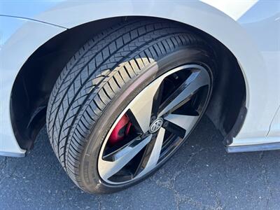 2015 Volkswagen Golf GTI S   - Photo 19 - Sacramento, CA 95821