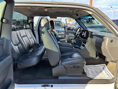 2003 GMC Sierra 1500 SLT - Photo 11 - Sacramento, CA 95821