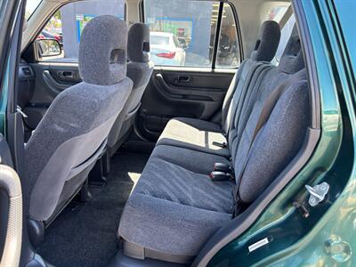 2000 Honda CR-V LX   - Photo 9 - Sacramento, CA 95821