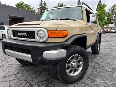 2011 Toyota FJ Cruiser   - Photo 8 - Sacramento, CA 95821