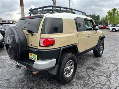 2011 Toyota FJ Cruiser   - Photo 4 - Sacramento, CA 95821