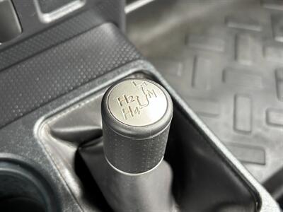 2011 Toyota FJ Cruiser   - Photo 26 - Sacramento, CA 95821