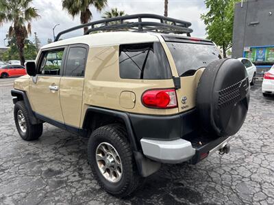 2011 Toyota FJ Cruiser   - Photo 7 - Sacramento, CA 95821