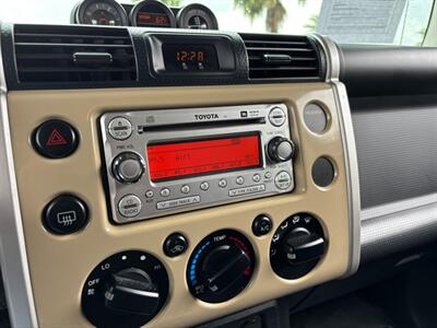 2011 Toyota FJ Cruiser   - Photo 22 - Sacramento, CA 95821