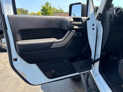 2011 Jeep Wrangler Sport   - Photo 16 - Sacramento, CA 95821