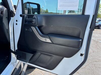 2011 Jeep Wrangler Sport   - Photo 15 - Sacramento, CA 95821
