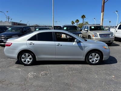 2007 Toyota Camry LE   - Photo 2 - Sacramento, CA 95821