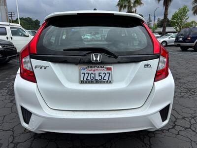 2017 Honda Fit LX   - Photo 5 - Sacramento, CA 95821