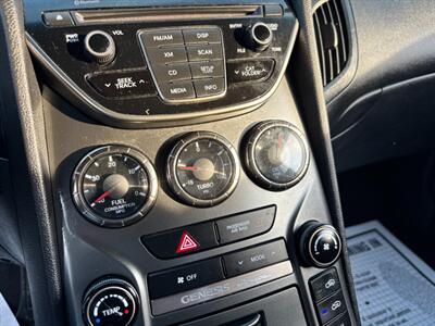 2014 Hyundai Genesis Coupe 2.0T R-Spec   - Photo 16 - Sacramento, CA 95821