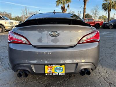 2014 Hyundai Genesis Coupe 2.0T R-Spec   - Photo 4 - Sacramento, CA 95821
