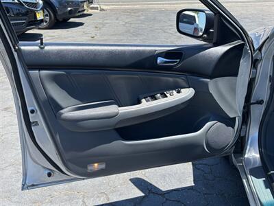 2006 Honda Accord EX w/Leather   - Photo 13 - Sacramento, CA 95821