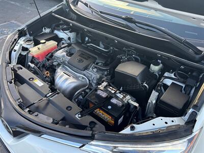 2017 Toyota RAV4 Platinum   - Photo 25 - Sacramento, CA 95821