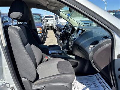 2017 Nissan Pathfinder S   - Photo 11 - Sacramento, CA 95821