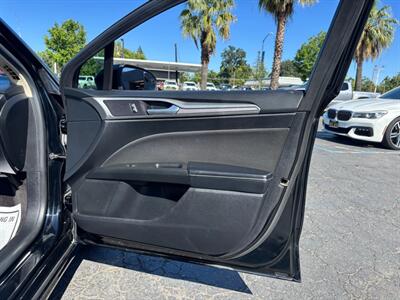 2018 Ford Fusion Hybrid SE - Photo 14 - Sacramento, CA 95821