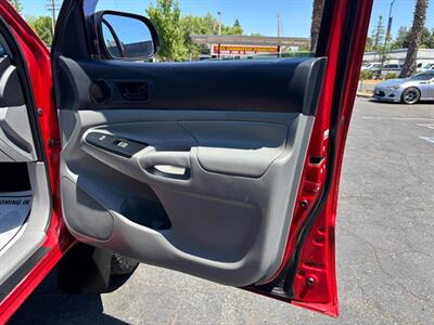 2015 Toyota Tacoma   - Photo 11 - Sacramento, CA 95821