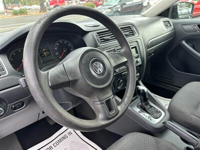 2011 Volkswagen Jetta   - Photo 7 - Sacramento, CA 95821