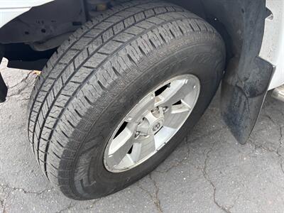 2009 Toyota Tacoma PreRunner V6 - Photo 26 - Sacramento, CA 95821